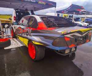SkillZone Festiwal - motoryzacyjne emocje na lotnisku w Mielcu