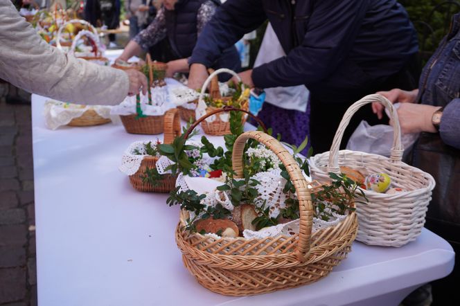 Święcenie pokarmów w Warszawie 19.04.2025