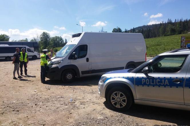 10 latek pod kołami busa w Zakopanem, trafił do szpitala w Krakowie