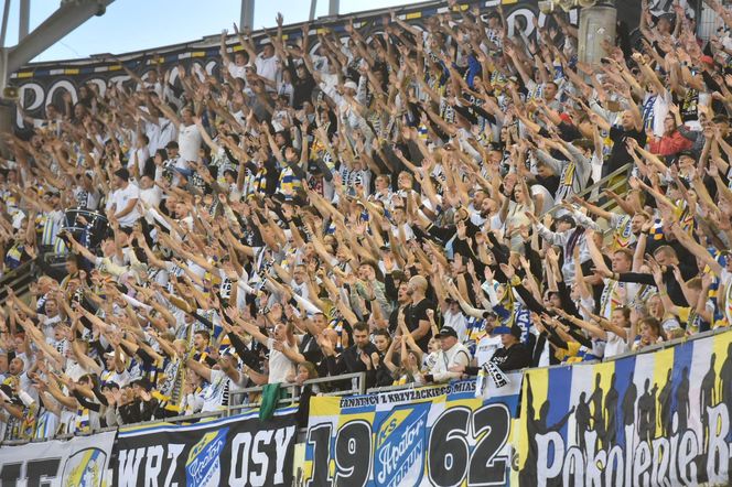 PRES Grupa Deweloperska Toruń - Betard Sparta Wrocław. Zdjęcia kibiców i zawodników z półfinału PGE Ekstraligi na Motoarenie