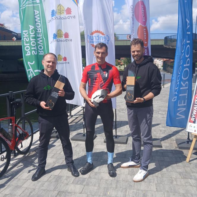 Start Rowerowej Stolicy Polski. Może paść rekord Guinnessa. Ultrakolarz chce pedałować przez 20 godzin dziennie! 