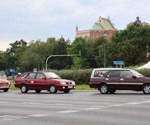 Parada samochodów i motocykli oraz naukowe doświadczenia, czyli Lubelski Piknik Naukowy 2025