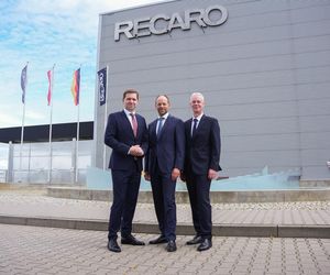 Nowe fotele dla LOT: polska fabryka Recaro zapewni komfort pasażerom