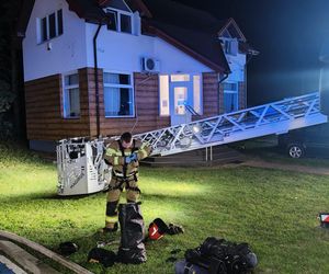 Ojciec i syn zginęli w ogniu. Dramatyczny pożar domu w Nowym Dworze Mazowieckim