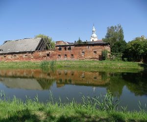 Dobrzykowice, czyli najbardziej filmowa wieś na Dolnym Śląsku. To właśnie tu kręcono Samych Swoich