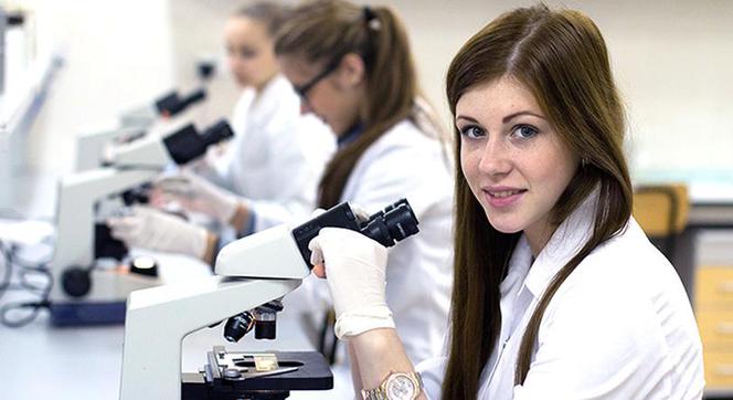 Wybierz studia we WSIiZ - po tych studiach jest praca!