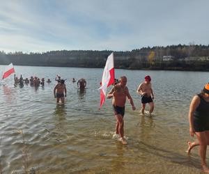 Morsując i biegnąc uczcili Święto Niepodległości w Starachowicach