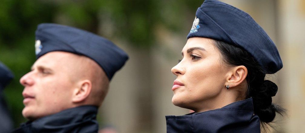 Policjantki i policjanci złożyli ślubowanie. 126 funkcjonariuszy zasiliło śląski garnizon