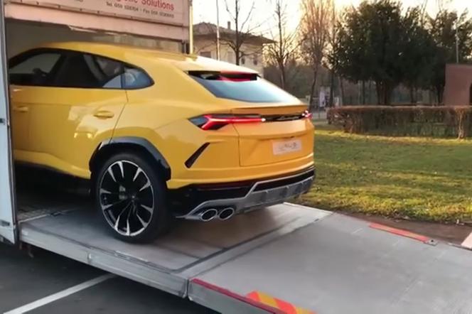 Lamborghini Urus już na drogach