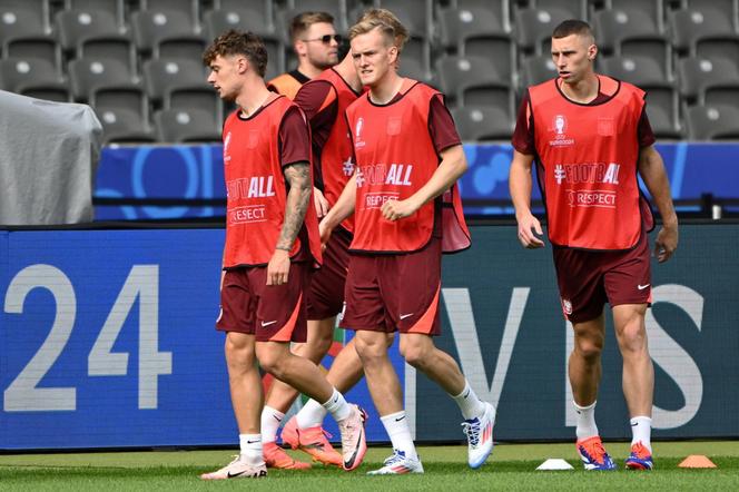 Ostatni trening reprezentacji Polski przed meczem z Austrią. Na stadionie Lewandowski i Dawidowicz 