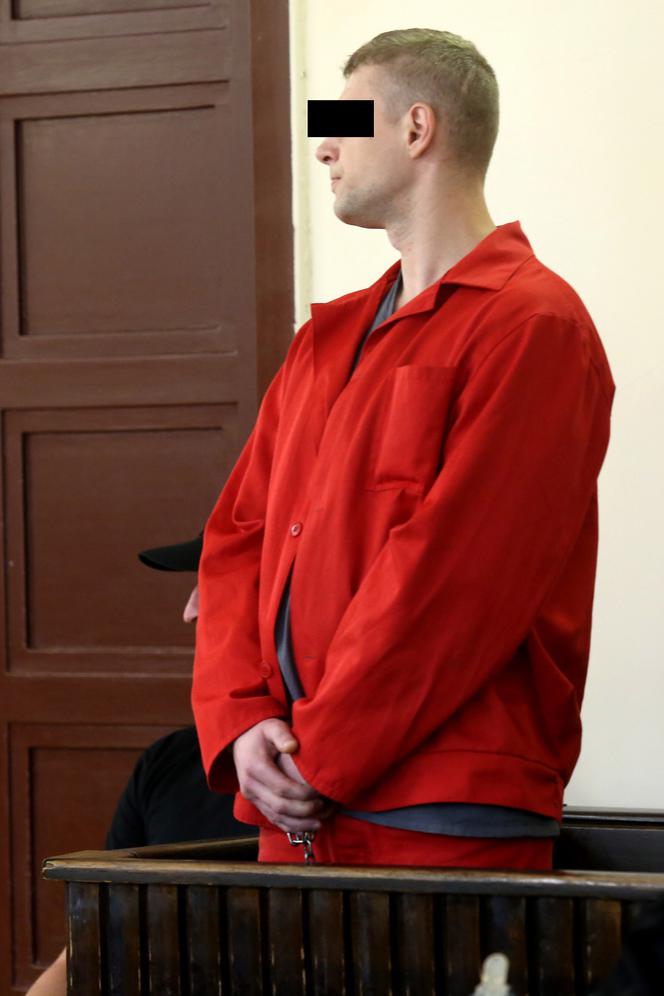 Umarła bo gwałcili ją kijem od szczotki