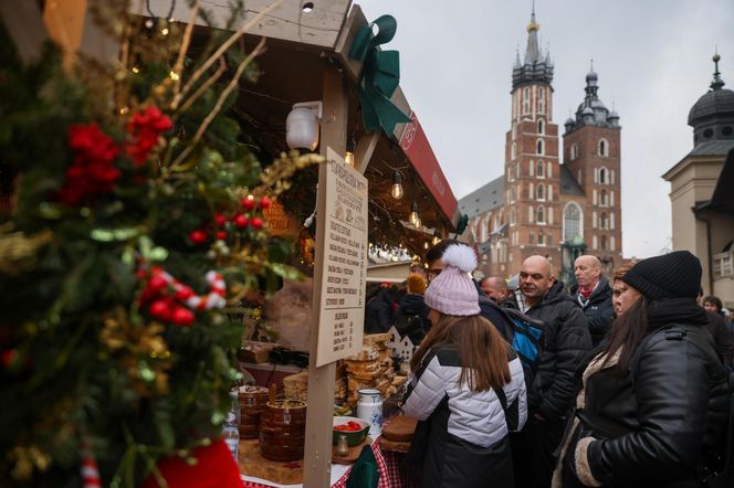 W poszukiwaniu świątecznej magii. Te miejsca w Polsce sprawią, że poczujesz ducha świąt!