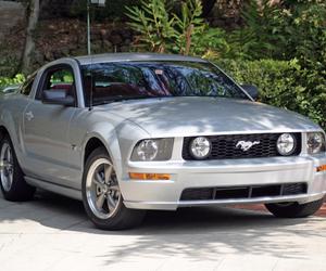 Ford Mustang z 2005