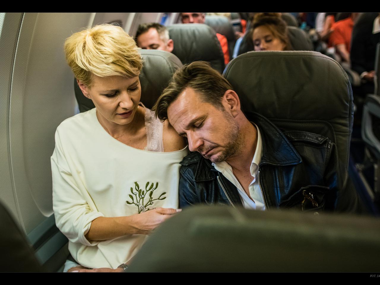 Druga szansa 2 sezon odc.1. Monika Borecka (Małgorzata Kożuchowska), Adam Swensson (Bartłomiej Topa)