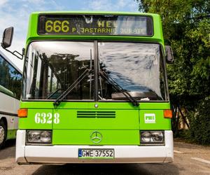Autobus na Hel. Zapadła decyzja w sprawie linii 666. Turyści przewracają oczami