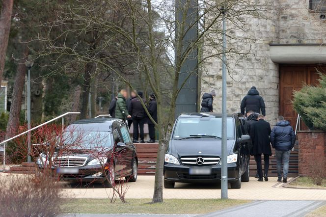 Udusili znanego milionera z Warszawy. Włamali się do domu, ukradli sejf i auto