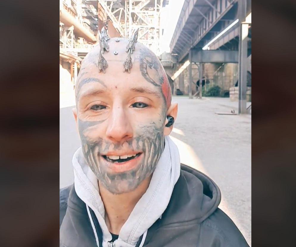 W głowie ma implanty, a jego ciało pokryte jest tatuażami. 25-letni Polak wydał fortunę na modyfikacje ciała!