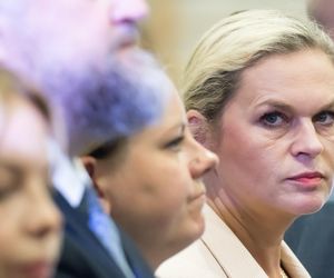 MEN zmienia zasady nagród jubileuszowych. Czy to sprawiedliwe dla nauczycieli?