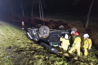 Niecodzienny wypadek na ekspresówce. Łódź blokowała drogę