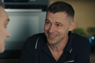 Barwy szczęścia, odcinek 3172. Karol (Jan Wieczorkowski), Darek (Andrzej Niemyt)