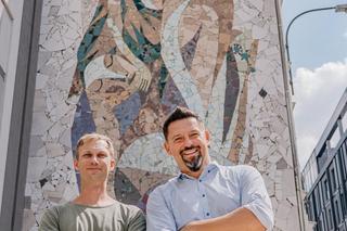 Ogromna mozaika na ścianie łódzkiej kamienicy