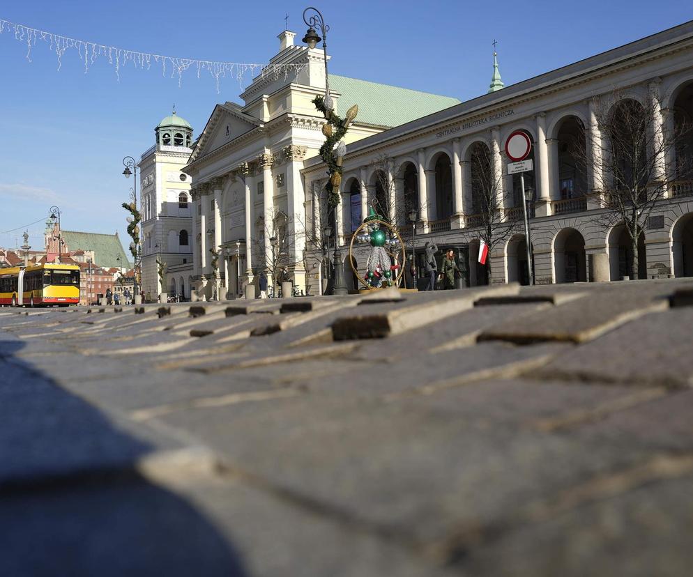  Krakowskie Przedmieście do remontu. Drogowcy planują przetarg