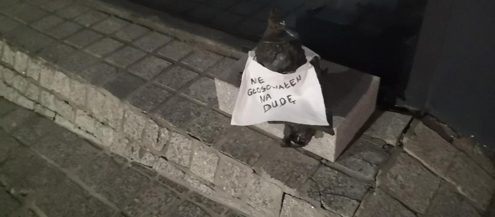 Krasnale mówią NIE! Andrzejowi Dudzie. Niezwykły happening