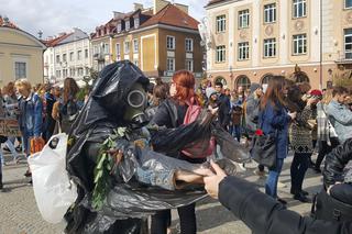 Młodzieżowy Strajk Klimatyczny w Białymstoku: Najpierw natura, potem matura [ZDJĘCIA, AUDIO, WIDEO]