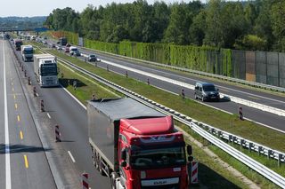 Autostrada A4 notuje coraz większy ruch samochodów