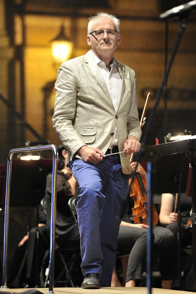 Szokujące słowa Krzesimira Dębskiego o Jimku. Nazwał jego twórczość '"łatwizną" i "wycinanką"