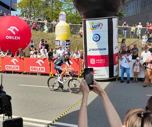 Tour de Pologne w Katowicach. Kolarze bawią się z kibicami