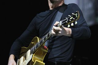 Bryan Adams specjalną gwiazda Sylwestra z dwójką