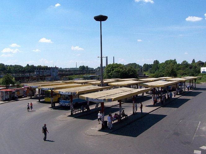 To najbrzydszy dworzec autobusowy w Polsce według AI. Powstał kilkadziesiąt lat temu