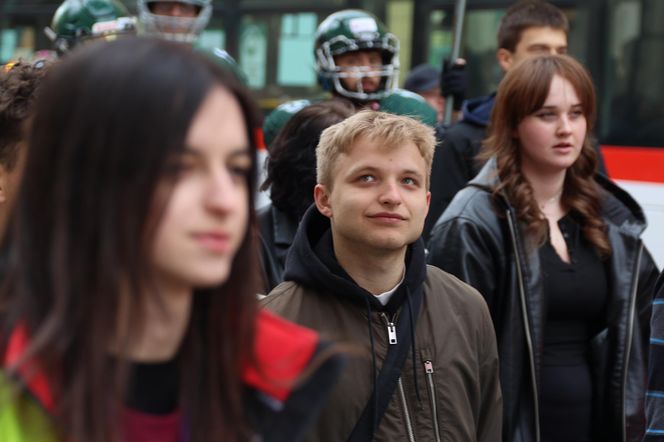 Kosmiczny korowód studencki przeszedł 9 maja ulicami Lublina