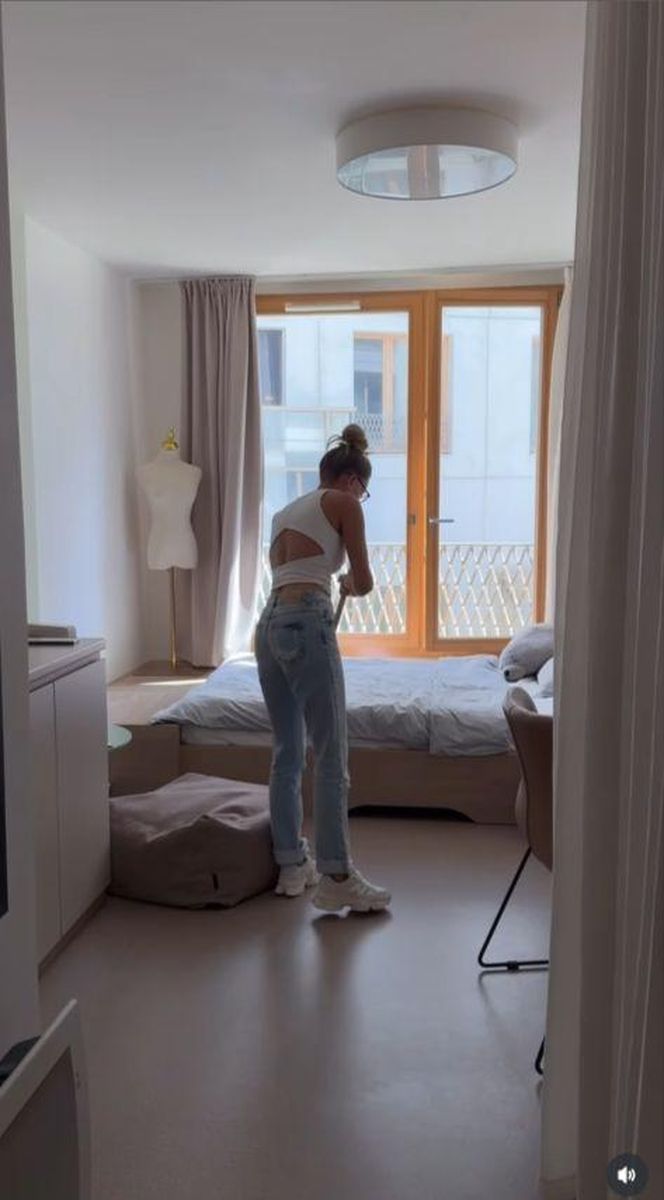 Małgorzata Rozenek-Majdan zainstalowała syna w akademiku