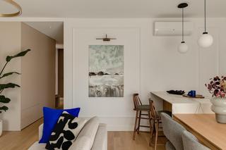 Beżowe mieszkanie w Krakowie