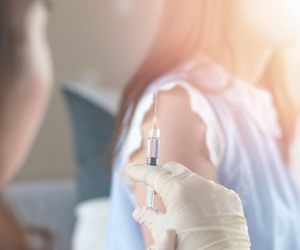 Ustalono kolejność szczepień przeciw 19 w etapie pierwszym. Kto szybciej otrzyma szczepionkę
