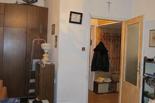 Metamorfoza mieszkania z łóżkiem w szafie