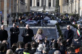 Premier Włoch Giorgia Meloni podczas inauguracji placu Piazza Pia przed Jubileuszem 2025 w Rzymie
