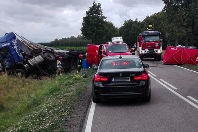 Kalnica. Tragiczny wypadek na DK 66. Zginął 30-letni kierowca osobówki