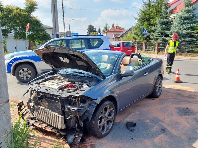 PILNE! Wypadek na skrzyżowaniu Miodowej i Smugowej. 61-latka w szpitalu 