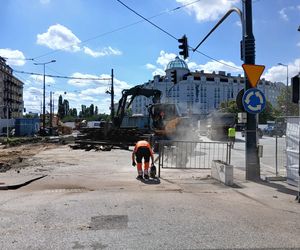 Tramwajowy remont pl. Zawiszy w Warszawie