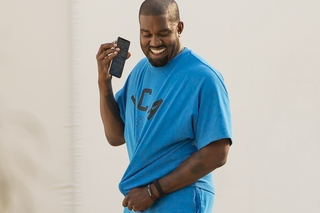 Kanye West popisuje się kartą do głosowania ze swoim nazwiskiem. Dopisali mnie