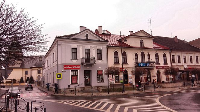 To miasto przemysłowe w sąsiedztwie Krakowa. Kiedyś słynęło z jarmarków