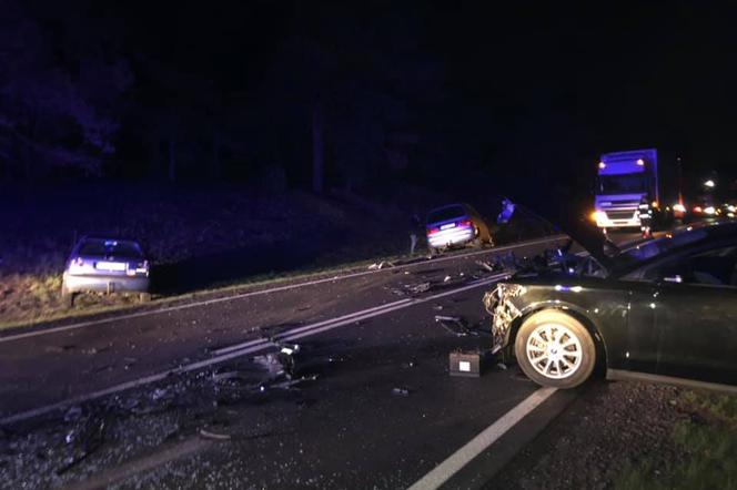 Groźny wypadek w Przyłubiu na DK 10! Aż 5 osób trafiło do szpitala, w tym kilkuletnie dziecko! [ZDJĘCIA]