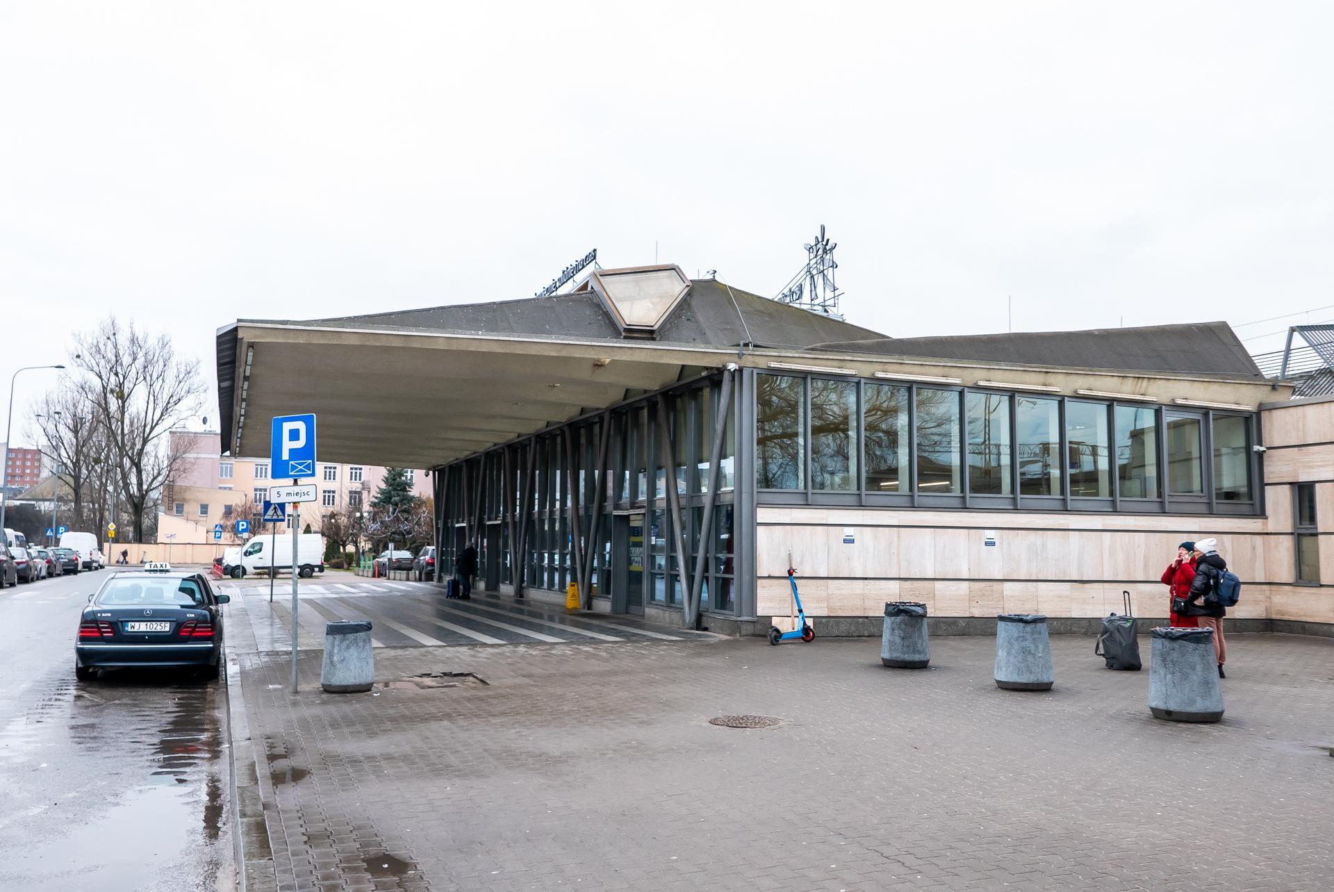 Dworzec PKP Warszawa Wschodnia przed przebudową w ramach remontu linii średnicowej