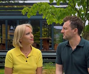 M jak miłość na planie. Dorota (Iwona Rejzner), Bartek (Arkadiusz Smoleński) 