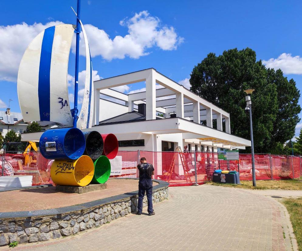 Budowa budynku do obsługi siedleckiego kąpieliska nad zalewem dobiega końca. Wkrótce otwarcie obiektu