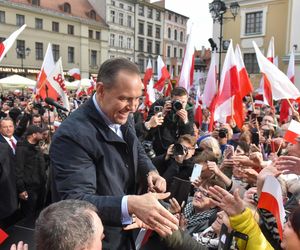 Karol Nawrocki przyjechał do Torunia. Fotorelacja ze spotkania