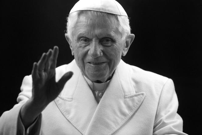 Benedykt XVI nie żyje